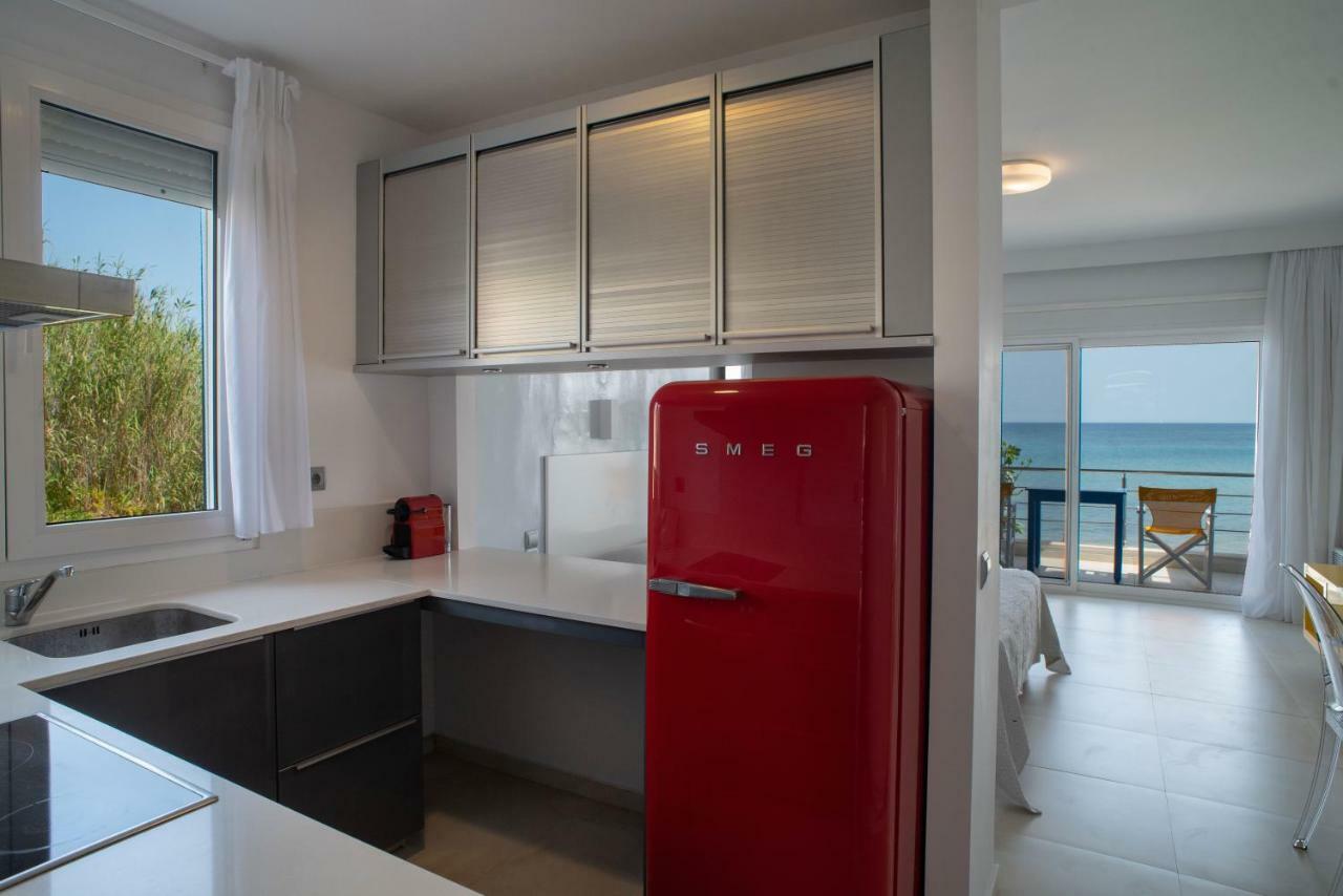 Sideratos Apartments كارفاس المظهر الخارجي الصورة